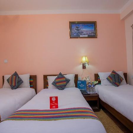 Kathmandu Embassy Hotel Ngoại thất bức ảnh