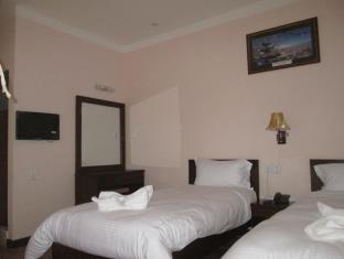 Kathmandu Embassy Hotel Ngoại thất bức ảnh